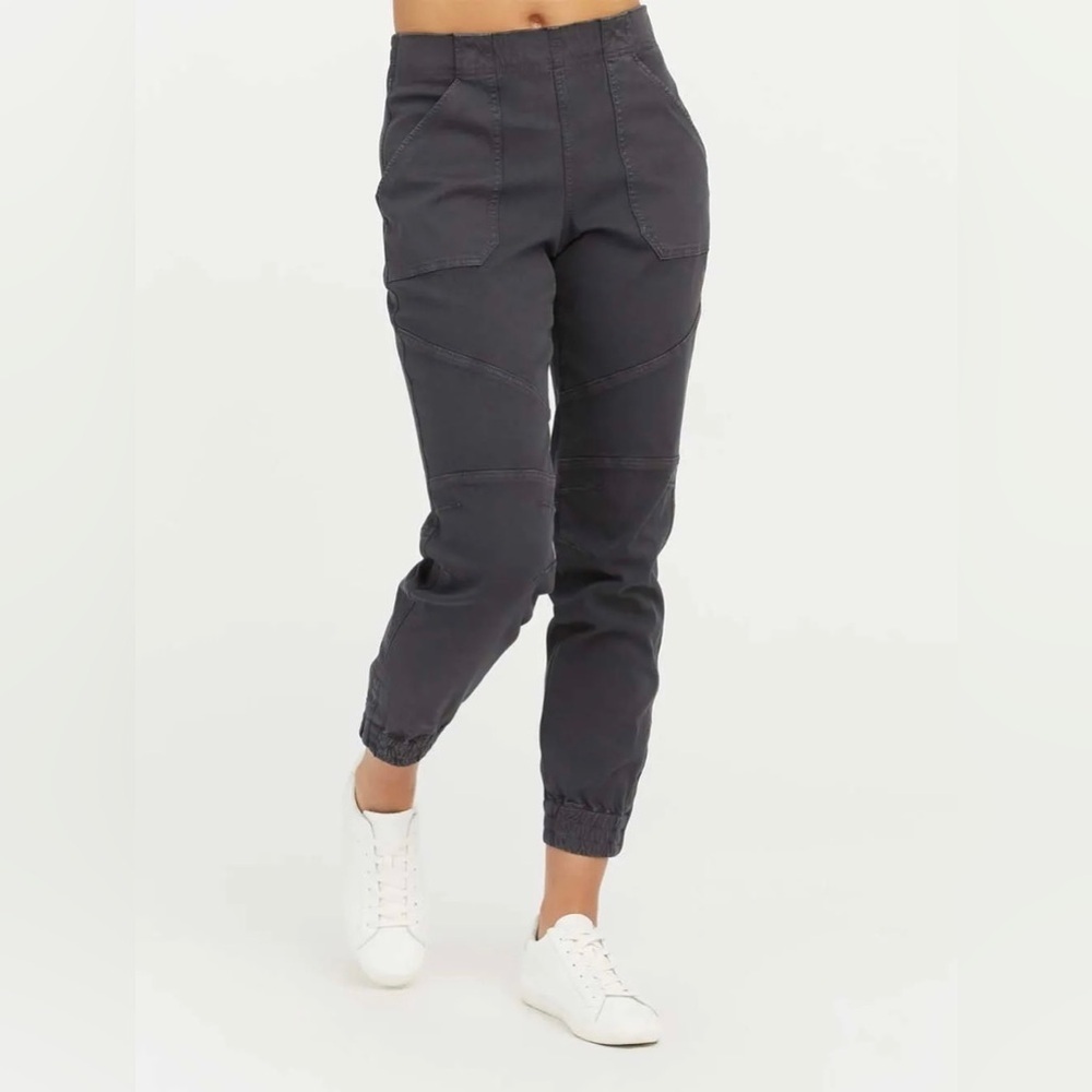Spanx‎ Stretch Twill Cargo Jogger in Washed Black L